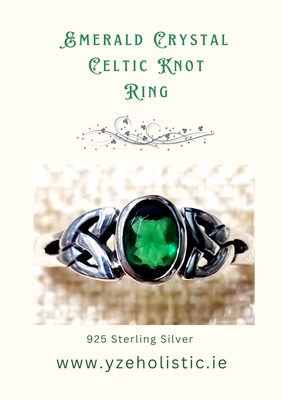 Sterling Silver Celtic Trinity Knot Emerald Green Crystal Ring
