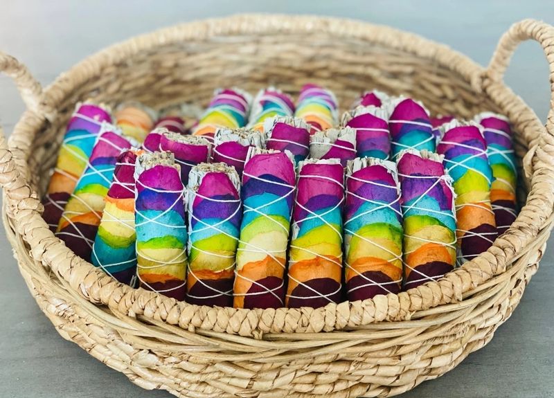 Sage Smudge Chakra Rainbow Rose Petels White Californian  Sage 