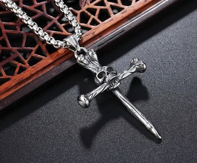 Gothic Cross Skull Punk Rock Style Silver Skeleton Skull Pendant Necklace Titanium Steel 