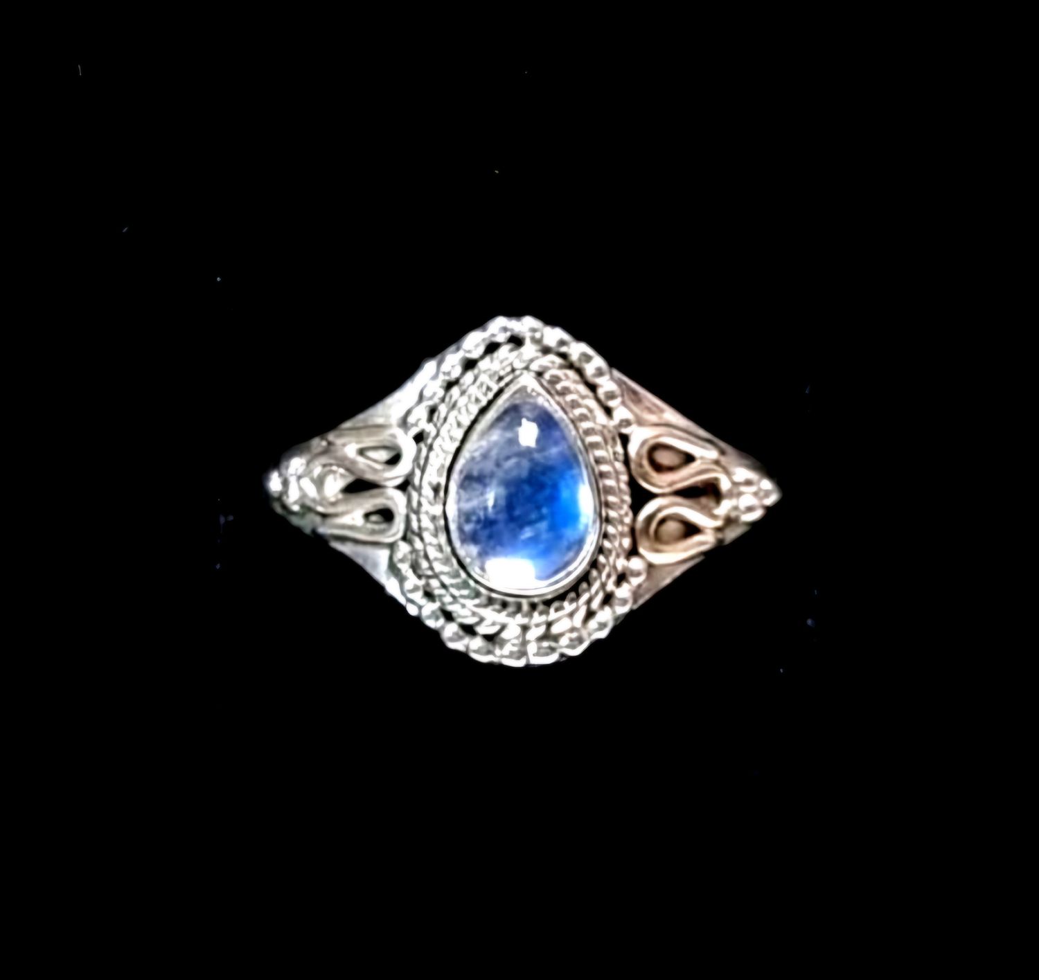 Moonstone Crystal Tear Drop Ring 925 Sterling Silver Gemstone