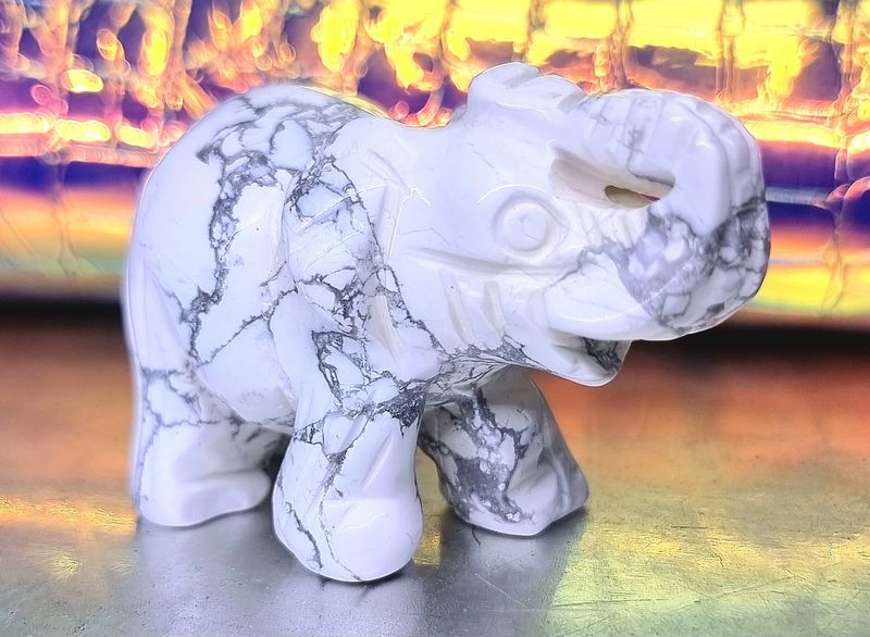 Elephant Stone Carving White Howlite Animal Natural Stone Figurine 