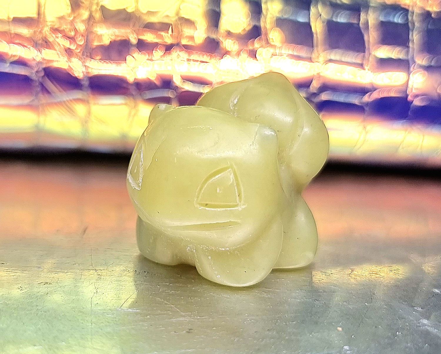 Bulbasaur &quot;Pokemon&quot; Character Crystal Carving Animal Natural Stone Figurine with Wooden Treasure Box 
