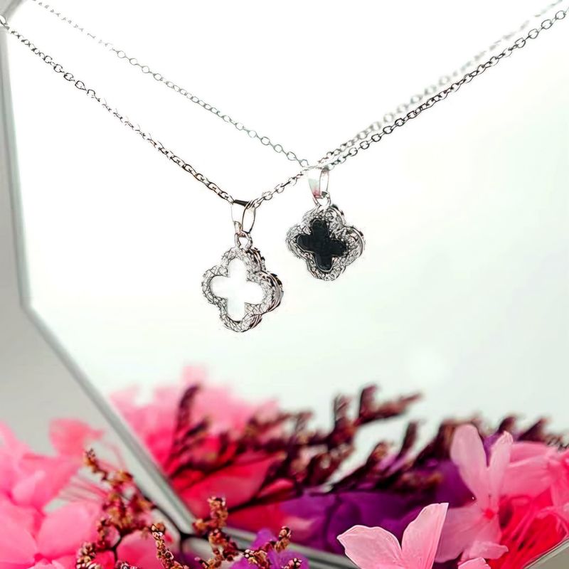 Cross Lucky Clover Leaf Jewellery Collection Double Sided Necklace 