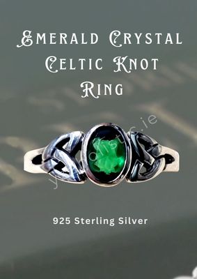 Sterling Silver Celtic Trinity Knot Emerald Green Crystal Ring