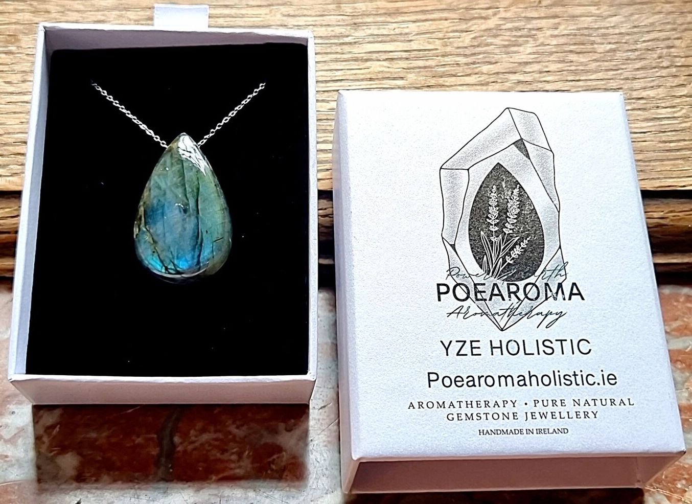 Labradorite Mood Balancing Amulet Pendant Necklace 