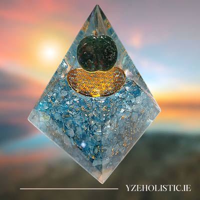 Orgone Pyramid Aquamarine with Jade Sphere Natural Quartz Positive Energy Generator Orgonite Crystal Chakra Healing Flower of life Meditation with Crystal and Copper Yoga 80mm