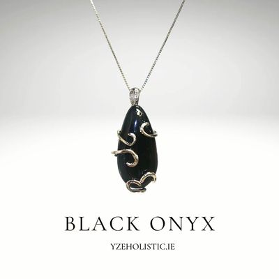 Black Onyx Crystal Pendant Necklace 925 Sterling Silver 