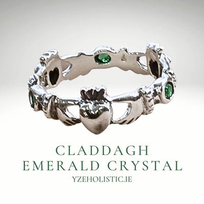 Claddagh Celtic Ring 925 Sterling Silver Emerald Green Crystal
