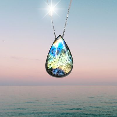 Labradorite Crystal Necklace "Free your Soul and Spirit" Amulet Pendant 925 sterling silver