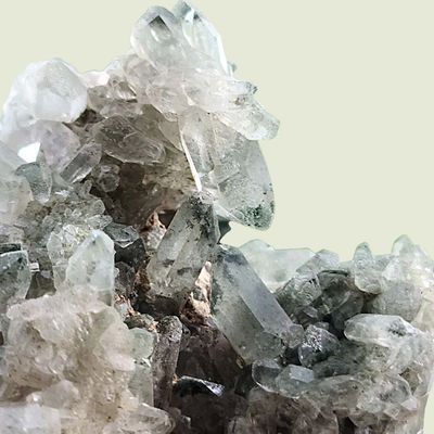 Vesuvianute (Idocrase) Crystal Quartz Cluster Vesuvianute (Idocrase) Crystal Quartz Cluster