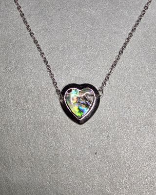 Abalone Shell Heart Crystal Pendant Necklace Choker Abalone Shell Heart Crystal Pendant Necklace Choker