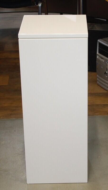 Schrank, 83 x 32,5 x 32,5 cm, Schmidt
