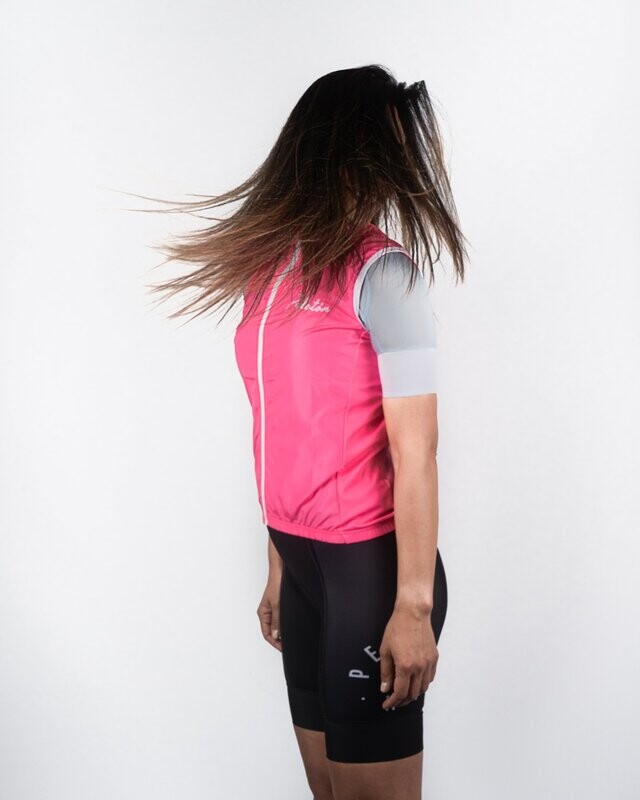 WOMEN´S LIGHT JACKET