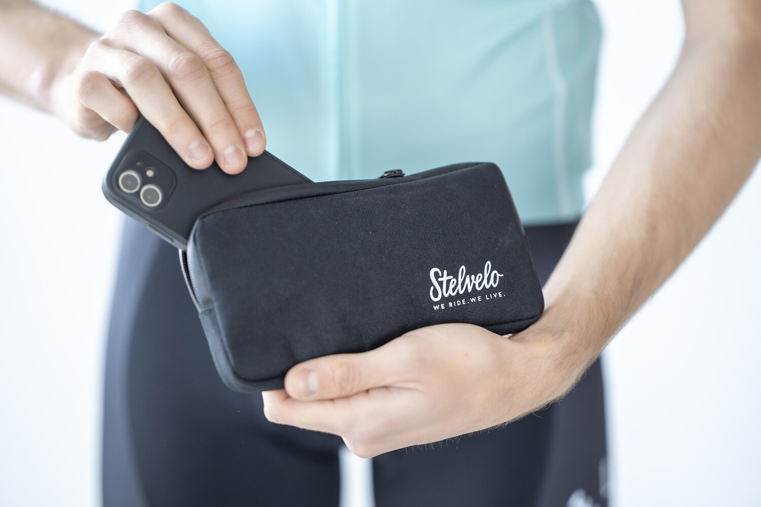 CYCLING WALLET BLACK