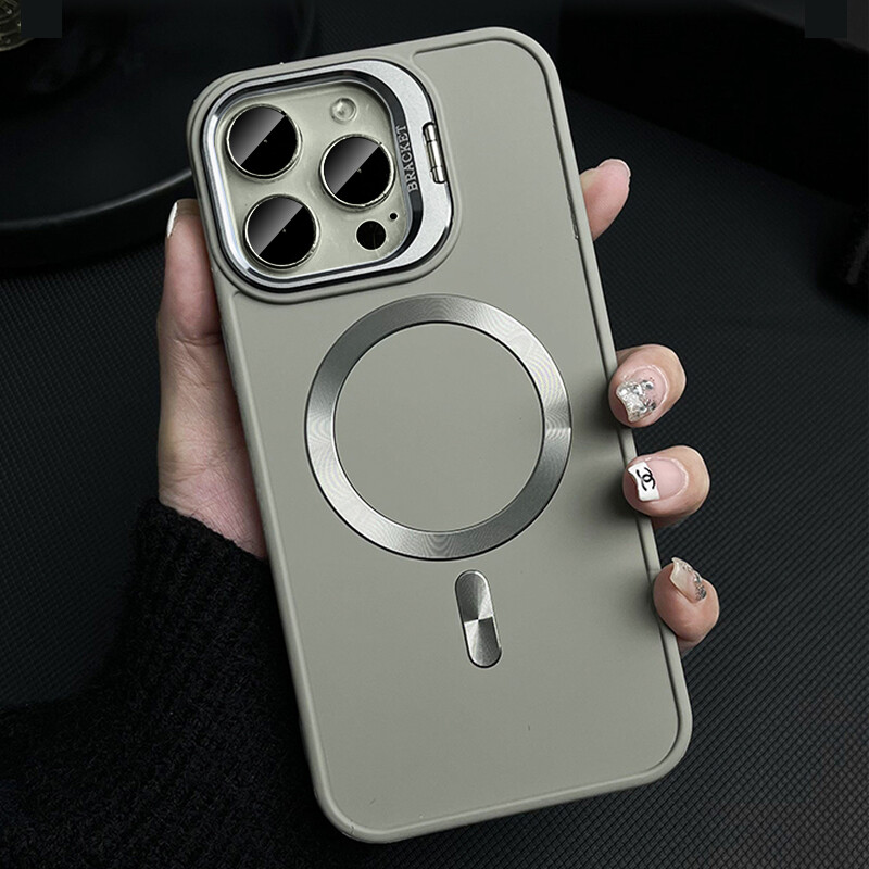 New Magnetic Plus  High-end Creative Lens Holder iPhone Case, Model: iPhone 15 Pro Max, Color: Titanium