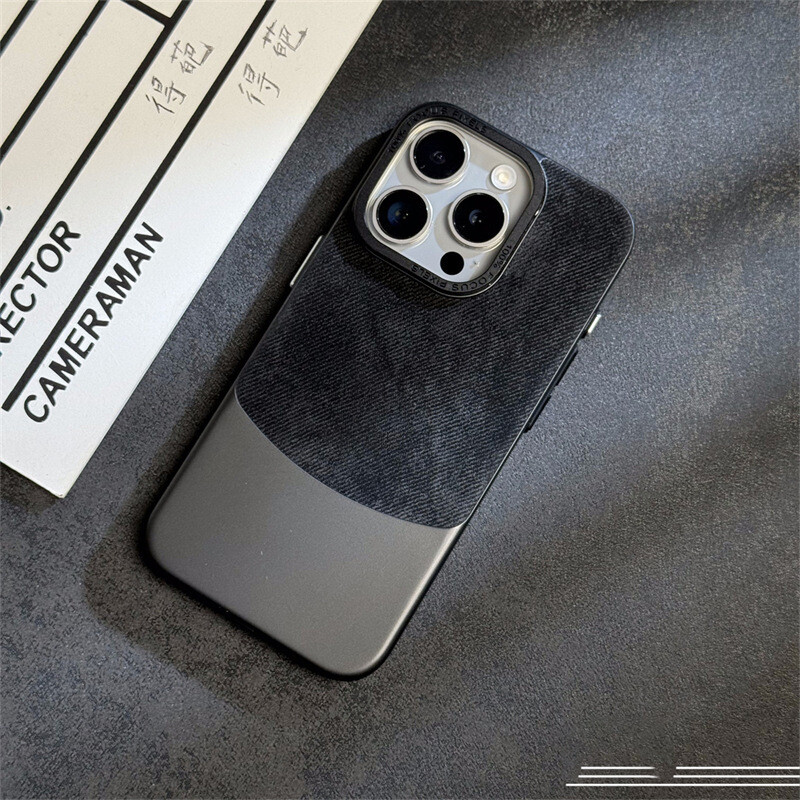 Flannel Cloth Color Matching Electroplated Hard Shell Metal Lens Anti-fall iPhone Case, Color: Yadan black, Model: 15