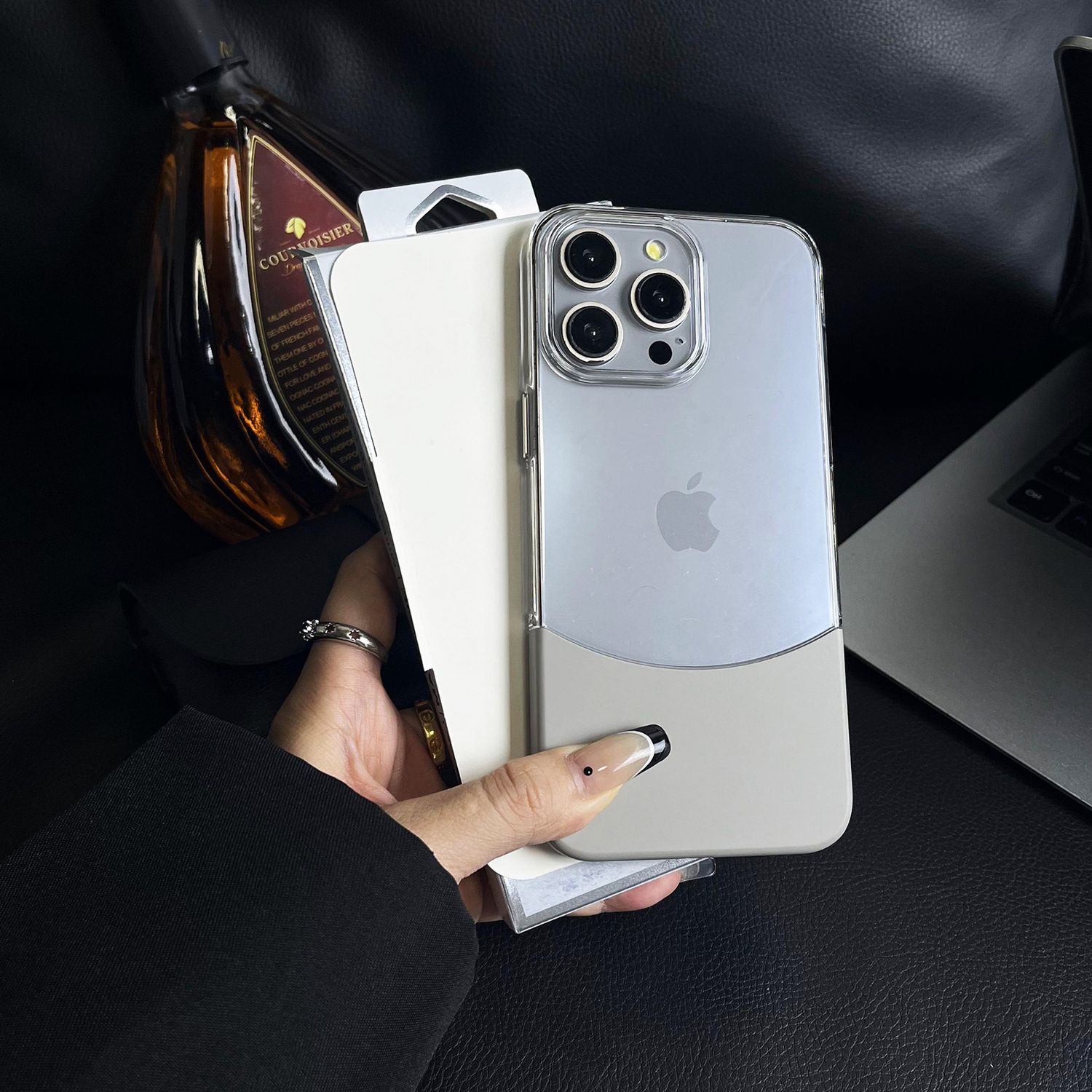 Splicing Advanced Sense iPhone case, Color: Original gray, Model: Iphone16