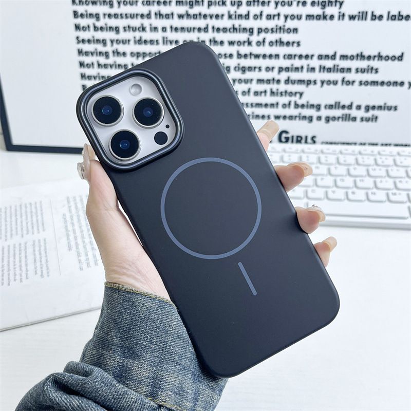 Skin-feeling Frosted MagSafe iPhone Case, Color: Black, Model: Iphone 16