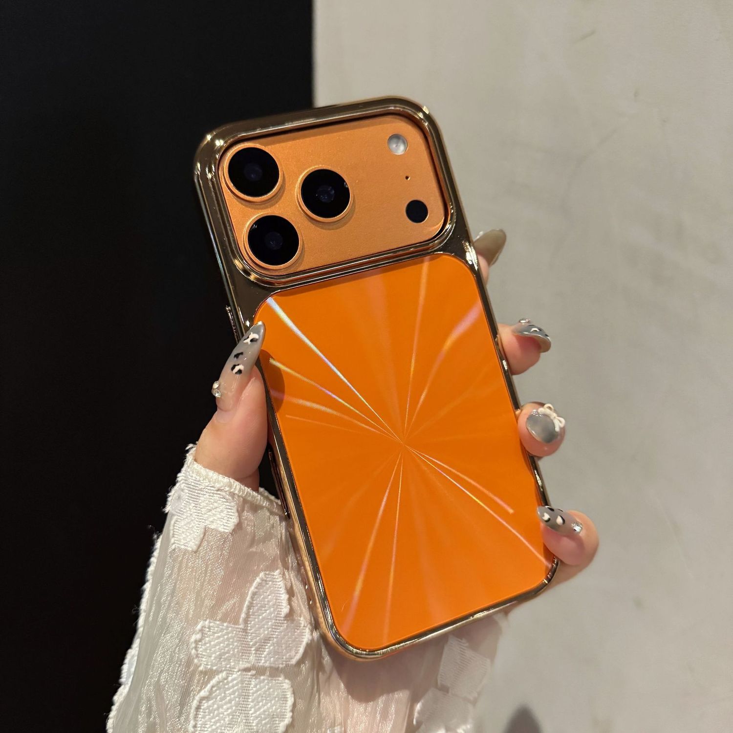 Laser Aurora CD Pattern Phone Case, Color: Laser Aurora Orange, Models: iPhone 11