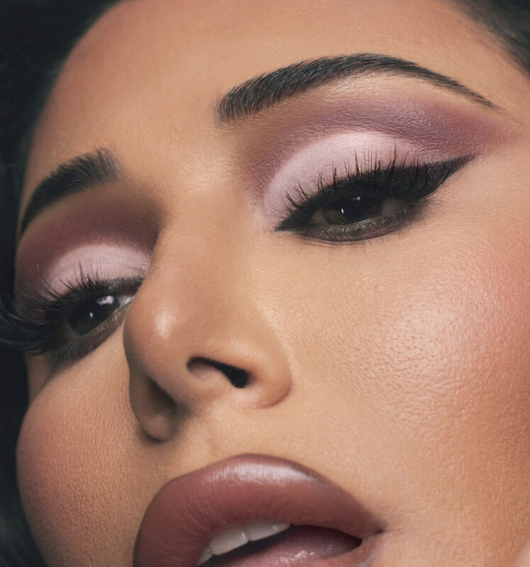 Huda beauty - Matte Obsessions Eyeshadow Palette | Cool Matte Obsessions
