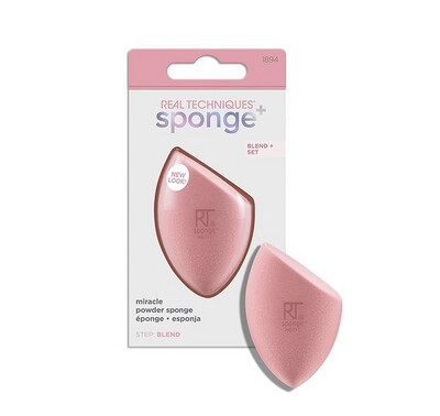 Real Techniques - Miracle Powder Sponge Buildable Coverage