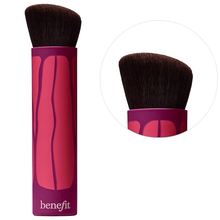 Benefit Cosmetics - Hoola WaveMaker Bronzer Brush