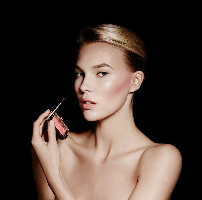 Hourglass - Ambient™ Lighting Blush | Luminous Flush