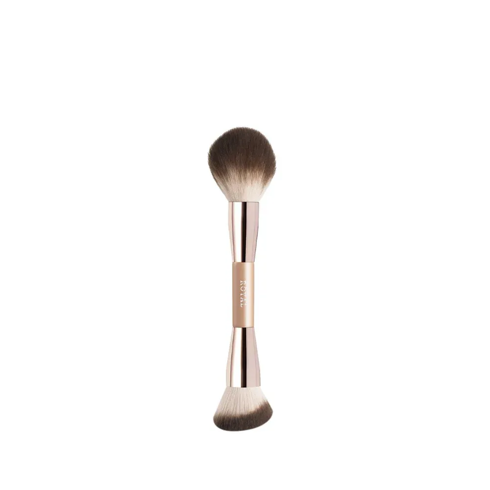 ROYAL COSMETICS - The Double Agent Bronzing Duo Brush | R400