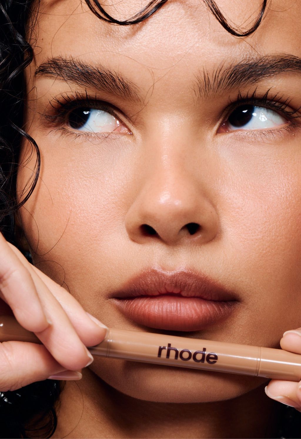 RHODE - peptide lip shape | Lean