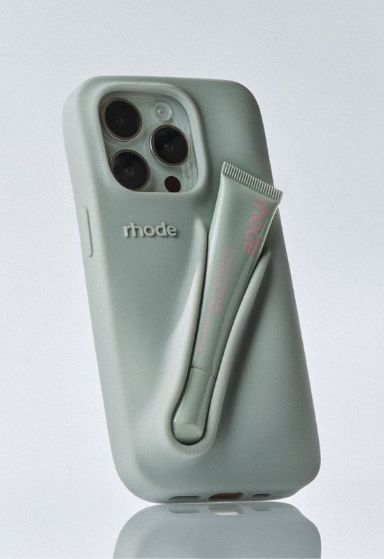 RHODE - Lip Case | iPhone 16 Pro (grey)