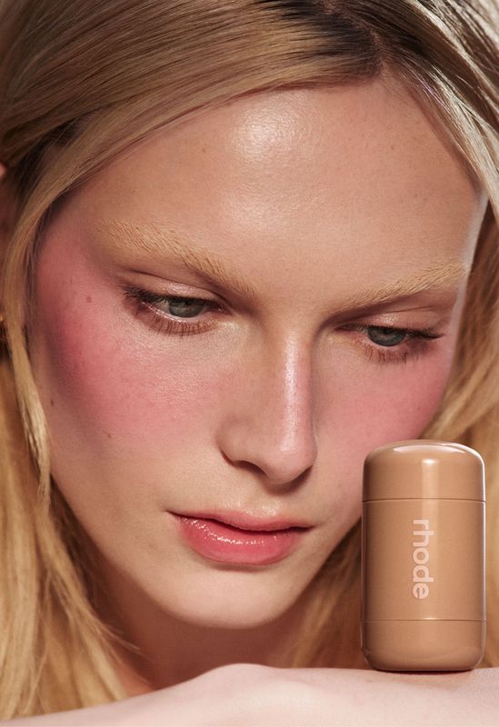 RHODE - pocket blush | juice box - hot pink