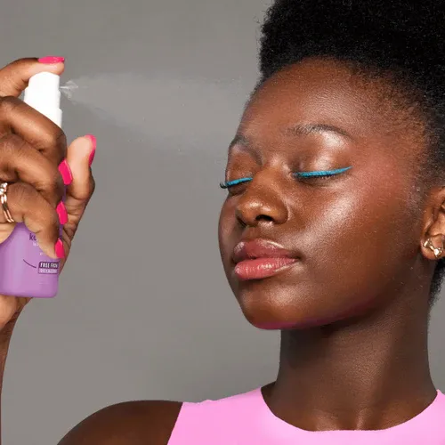 ESSENCE - Fix &amp; Last Keep it perfect Make-up Fixing  Spray