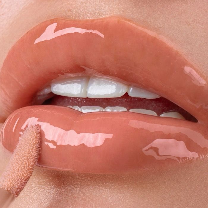 Gisou - Honey Infused Hydrating Lip Oil | Sticky Toffee - milky warm toffee
