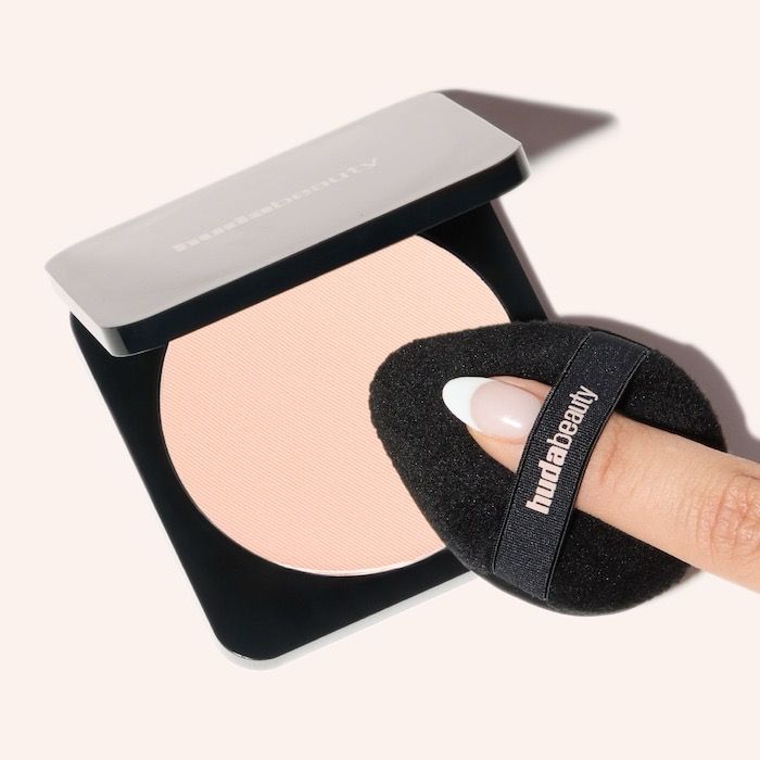 Huda Beauty - Easy Bake Marshmallow Puff &amp; Sponge