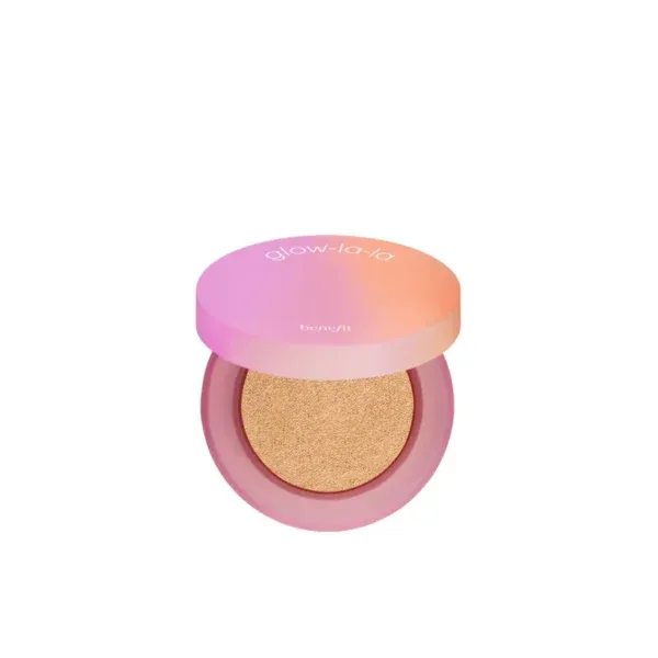 Benefit Cosmetics - Benefit Glow La-La Highlighter Powder | NOVA (Medium Tan)