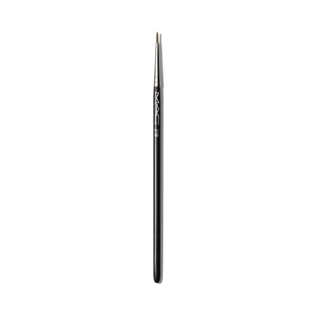 M.A.C - 210 Synthetic Precise Eye Liner Brush