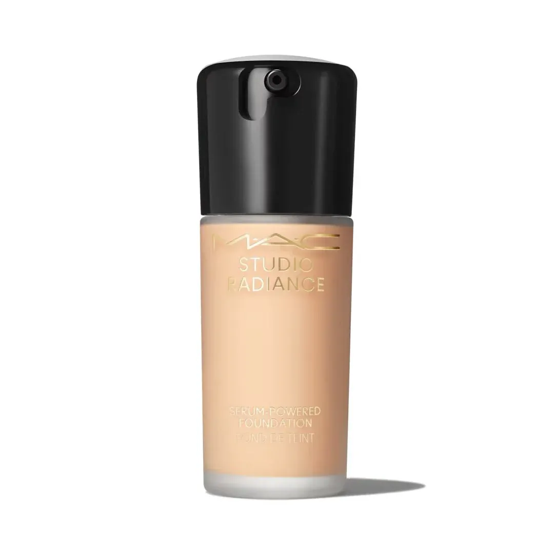 M·A·C - Studio Radiance Serum Powered Foundation | C3.5