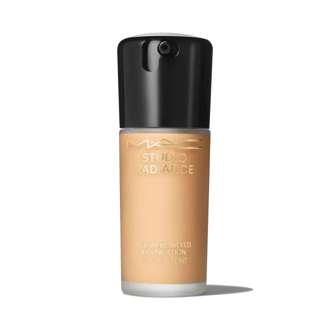 M·A·C - Studio Radiance Serum Powered Foundation | NC35