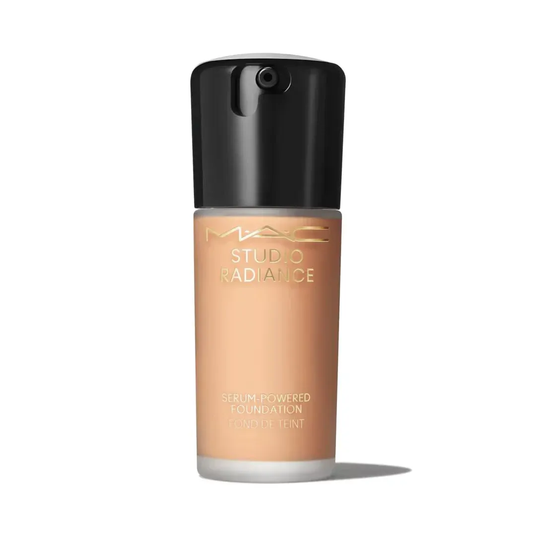 M·A·C - Studio Radiance Serum Powered Foundation | NW30