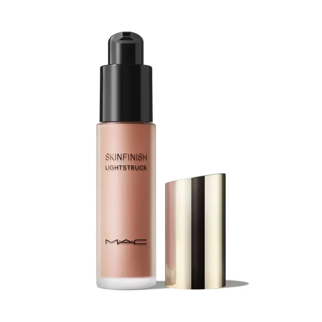 M·A·C - SKINFINISH LIGHTSTRUCK LIQUID HIGHLIGHTER | Space Slippers