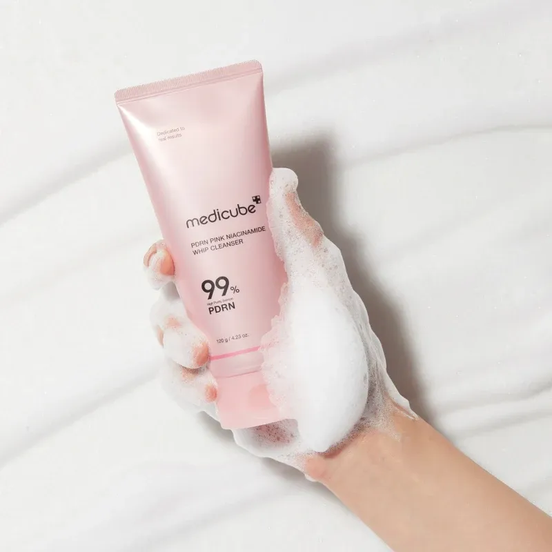 MEDICUBE - PDRN Pink Niacinamide Whip Cleanser | 120G