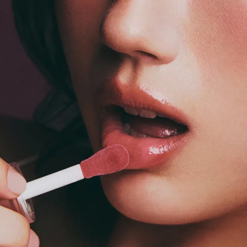AXIS-Y - Vita Glow Lip Oil - Cozy Fig | 4.5g