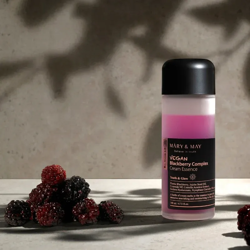 MARY &amp; MAY - Vegan Blackberry Complex Cream Essence  | 140 mL