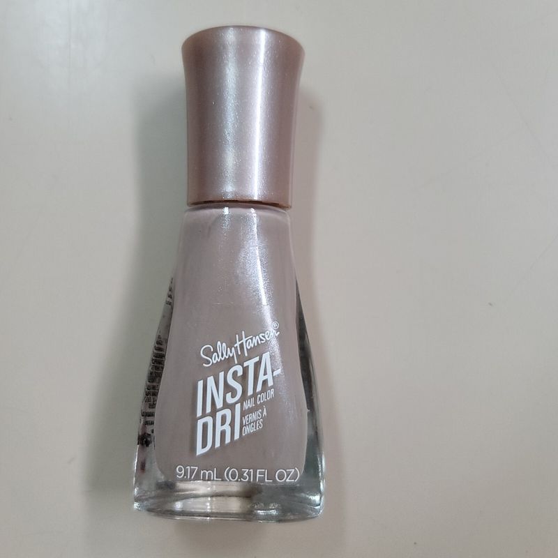 Sally Hansen - Insta Dri Nail Polish | Making Mauves 103