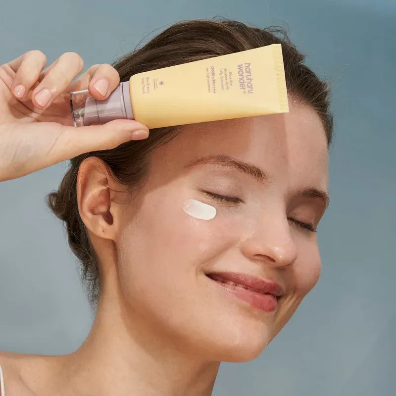 HARUHARU WONDER - Black Rice Moisture Airyfit Daily Sunscreen SPF50