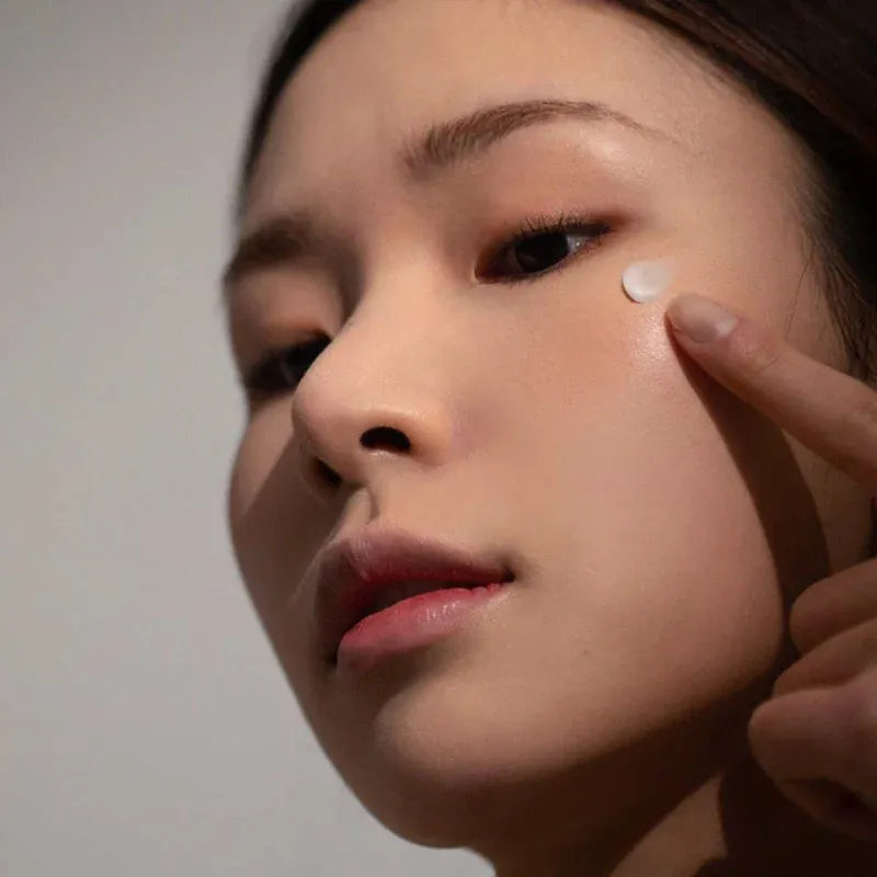 HARUHARU WONDER - Black Rice Bakuchiol Eye Cream