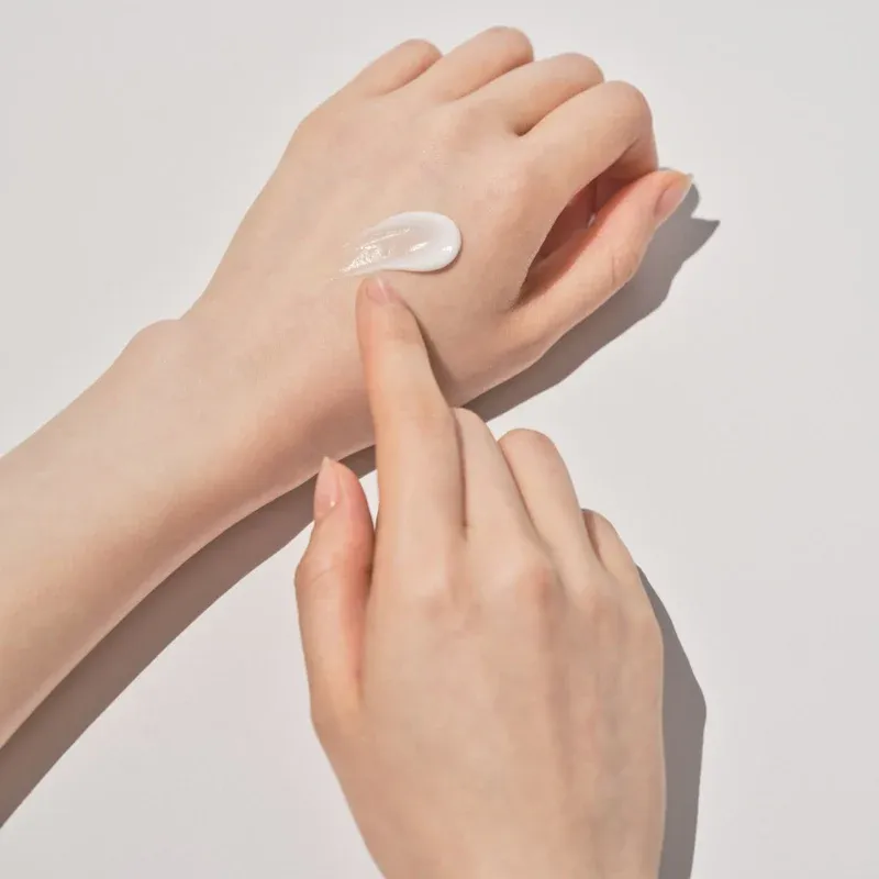 ROUND LAB - 1025 DOKDO EYE CREAM | 30 mL