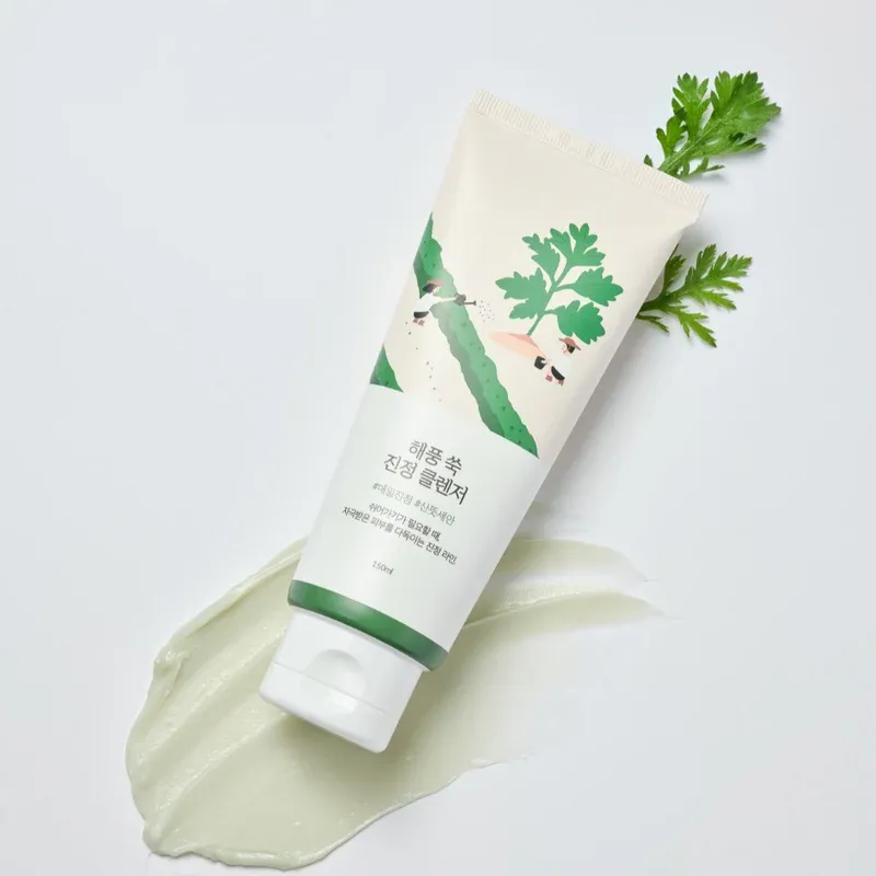 ROUND LAB - Mugwort Calming Cleanser