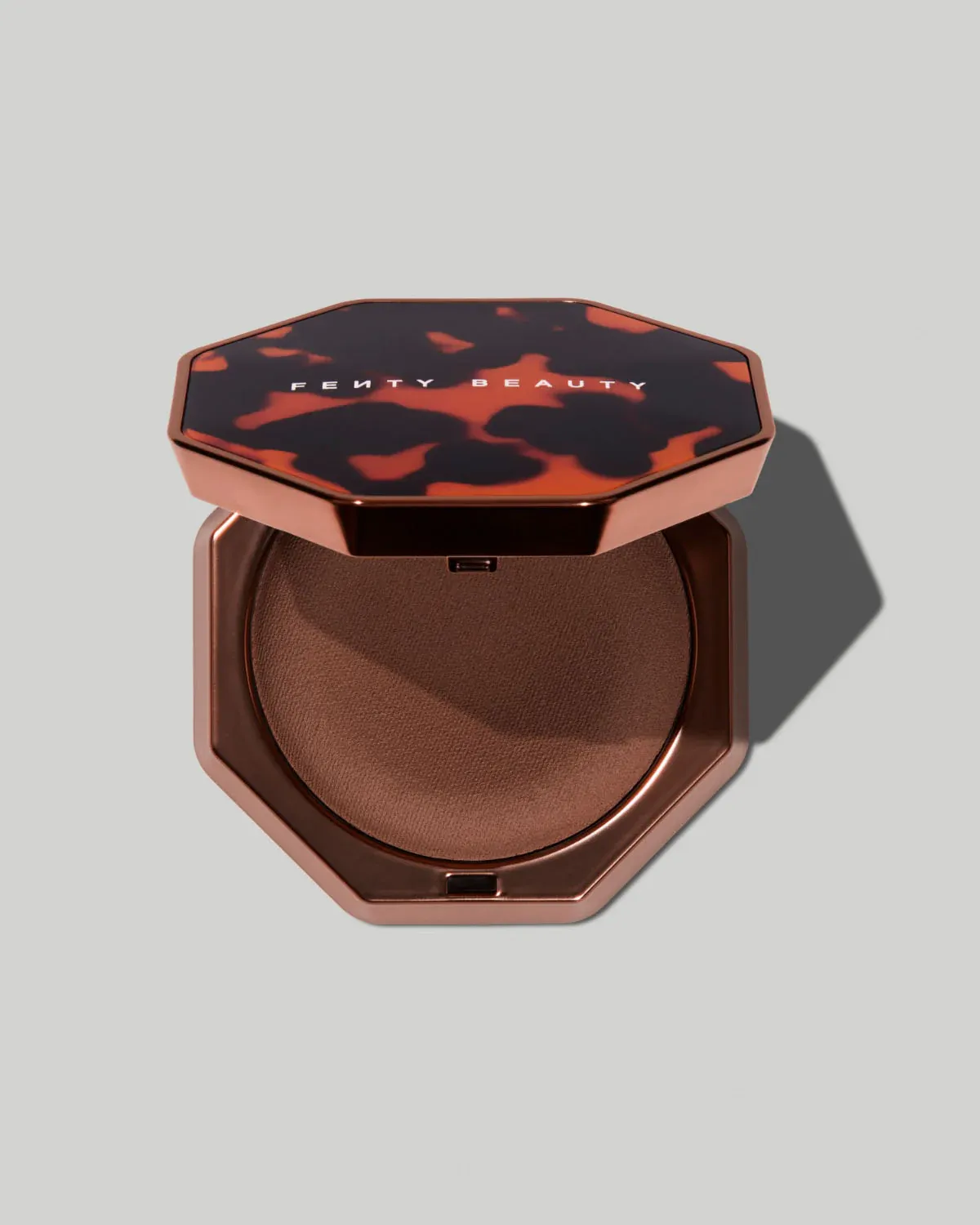 Fenty Beauty - Sun Stalk’r Soufflé Pressed Mousse Cream Bronzer | Sweet Truffle