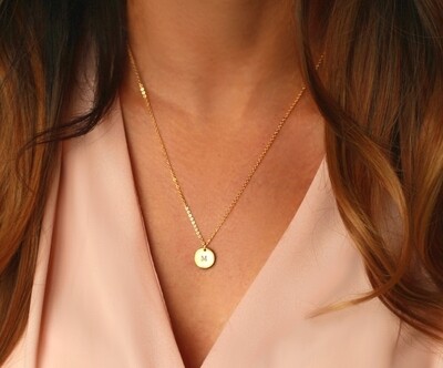 dainty initial necklace